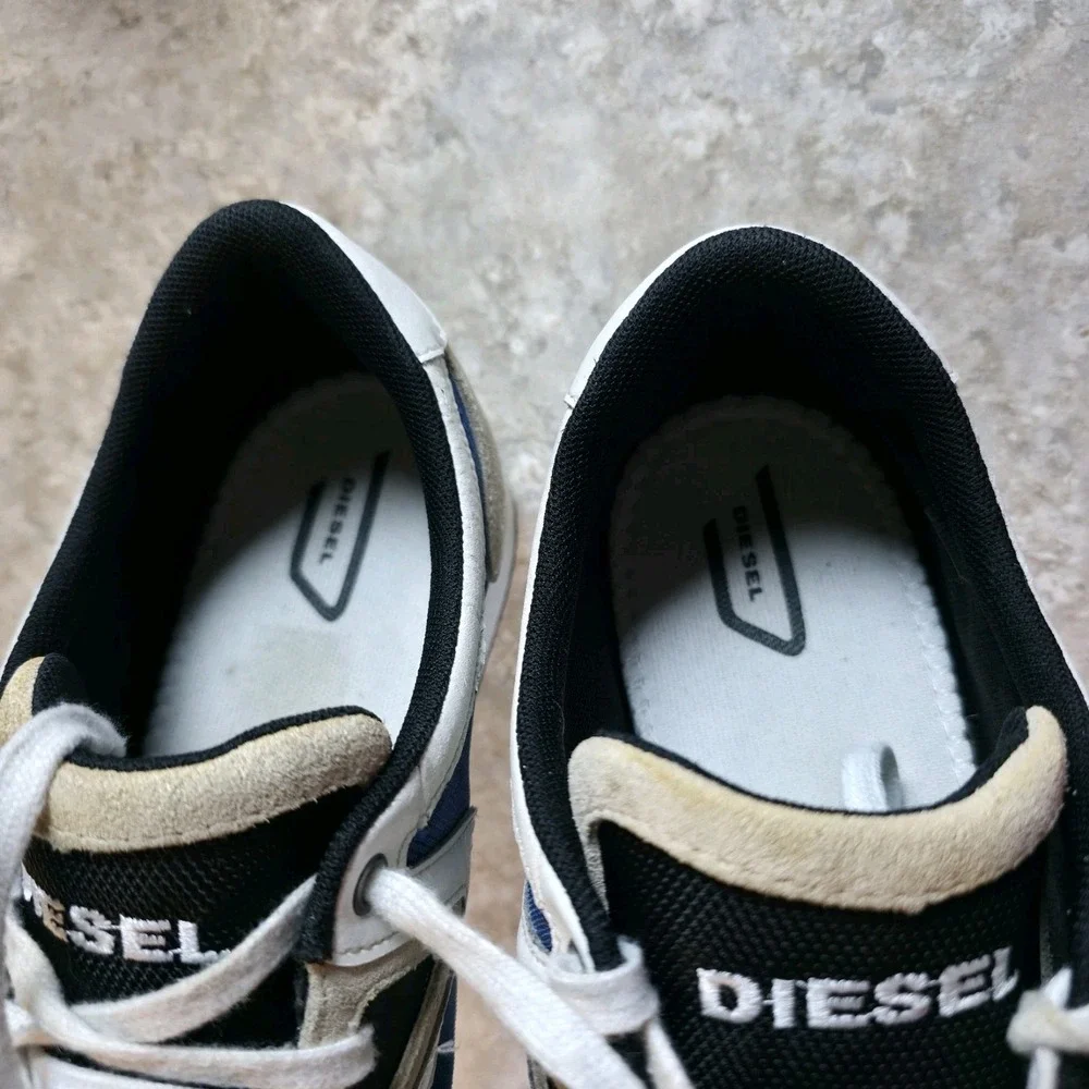 Diesel E-Boojik Shoes Mens Sneakers Size 11 Blue Black White Suede *Barely Worn.